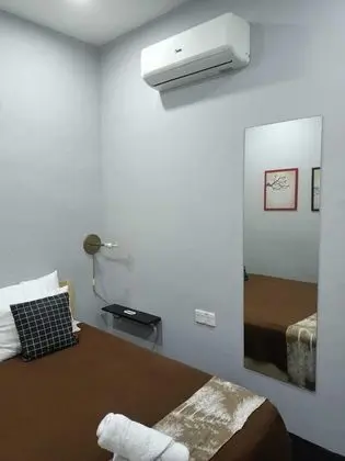 Standard Tek Büyük Yataklı Oda