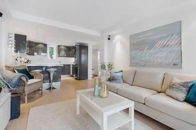 2 bedroom apartment, with terrace