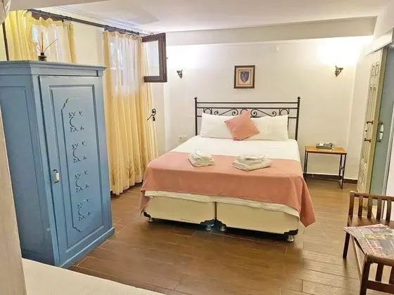 Ekonomik Üç Kişilik Oda, Manzarasız, Bodrum Kat