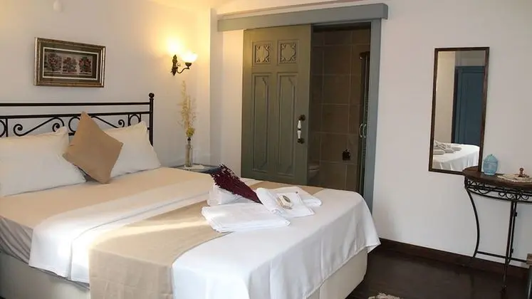 Bodrum Kat Cift Kisilik Oda