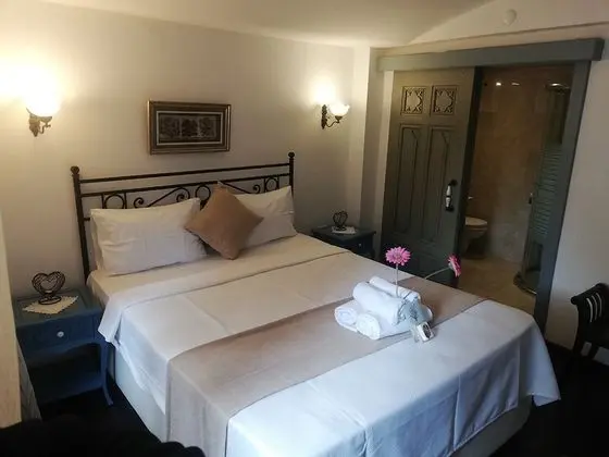 Bodrum Kat Cift Kisilik Oda