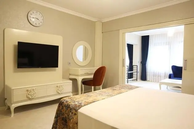 King Suite, Orman Manzaralı, Jakuzili (2 Kişilik)
