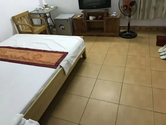 Standard Tek Büyük Yataklı Oda