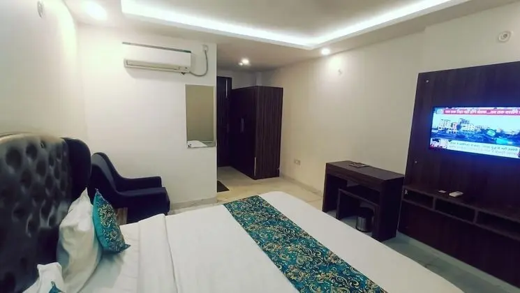 Deluxe Tek Büyük Yataklı Oda