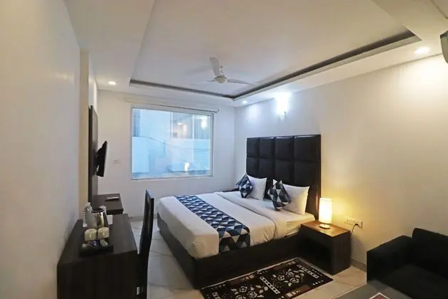 Standard Tek Büyük Yataklı Oda