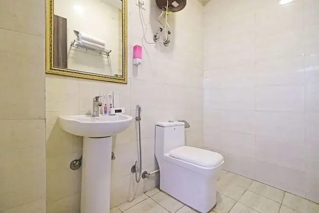 Standard Tek Büyük Yataklı Oda