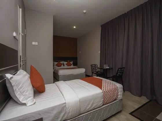 Deluxe Üç Kişilik Oda, Birden Çok Yatak