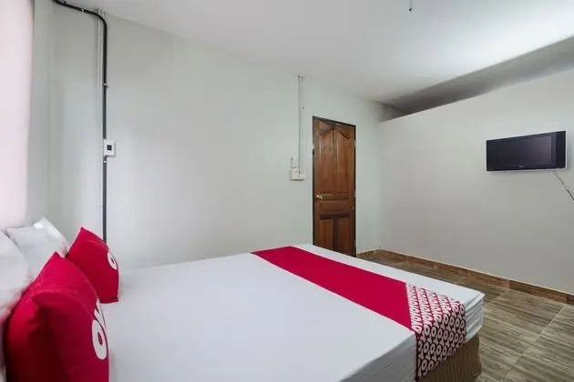 Basic Tek Büyük Yataklı Oda