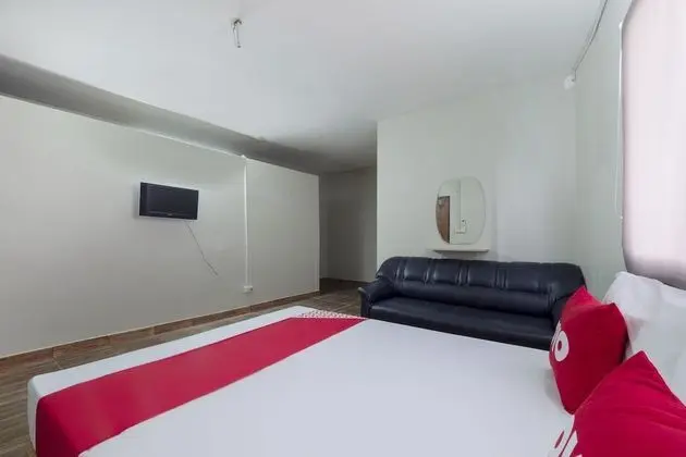 Basic Tek Büyük Yataklı Oda