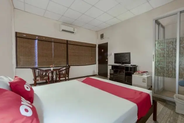 Premium Tek Büyük Yataklı Oda, Ortak Banyo