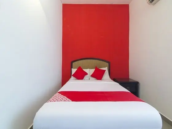 Oda Deluxe Queen Bed