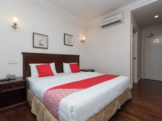 Oda Premium King Bed
