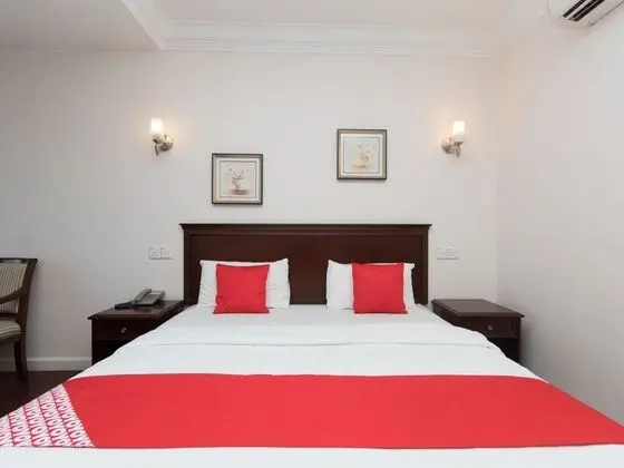 Oda Premium King Bed