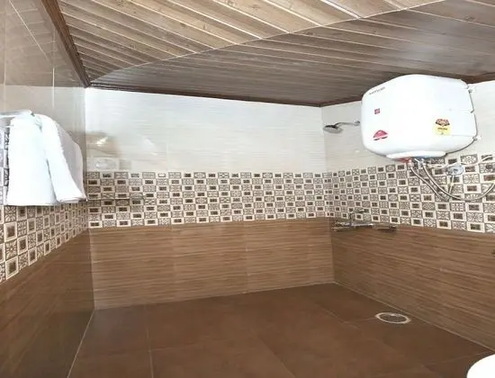 Standard Tek Büyük Yataklı Oda