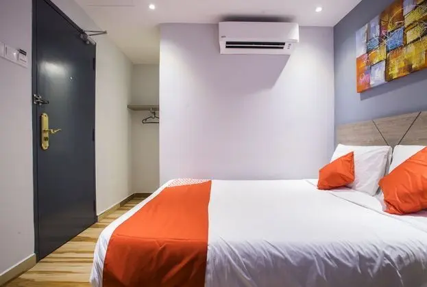Oda Deluxe Queen Bed