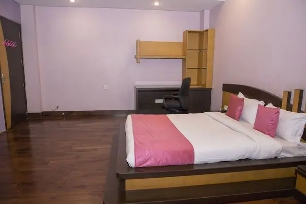 Tek Büyük veya İki Ayrı Yataklı Oda