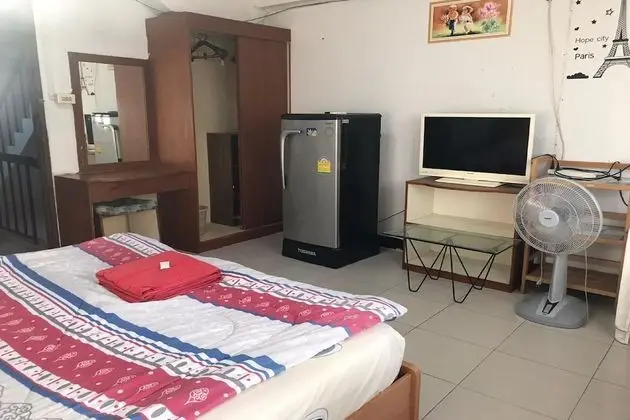 Standard Tek Büyük Yataklı Oda