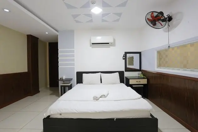 Deluxe Tek Büyük Yataklı Oda
