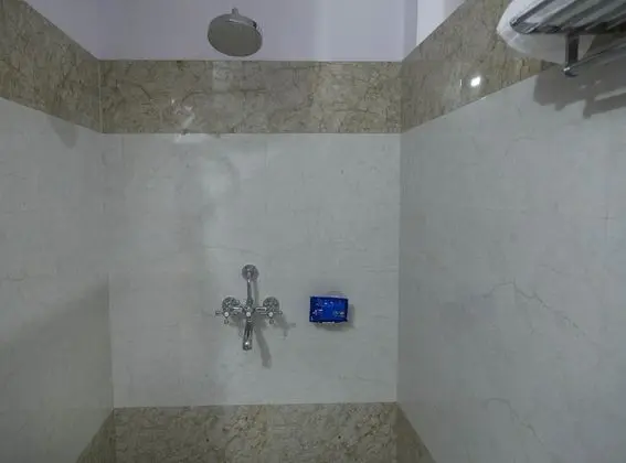 Standard Tek Büyük veya İki Ayrı Yataklı Oda, 1 Çift Kişilik Yatak, Özel Banyo