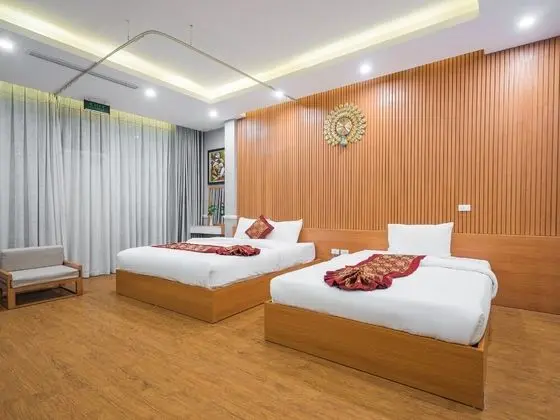 Deluxe Üç Kişilik Oda, Birden Çok Yatak, Sigara İçilmez, Şehir Manzaralı