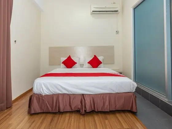 Oda Deluxe King Bed