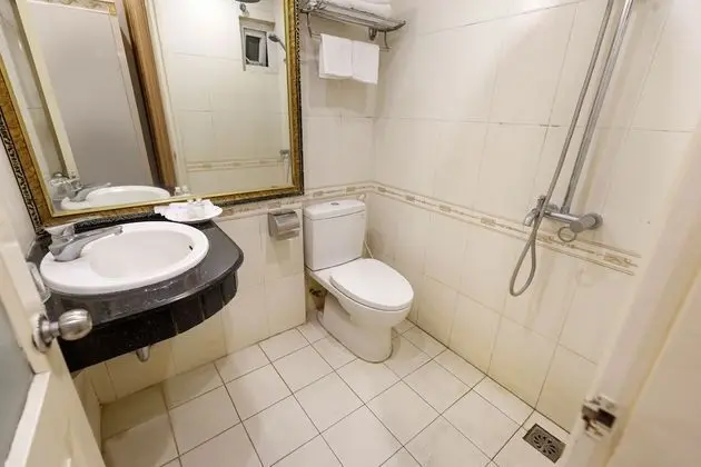 Standard Tek Büyük Yataklı Oda