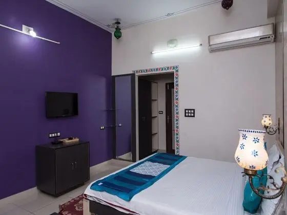 Tek Büyük veya İki Ayrı Yataklı Oda
