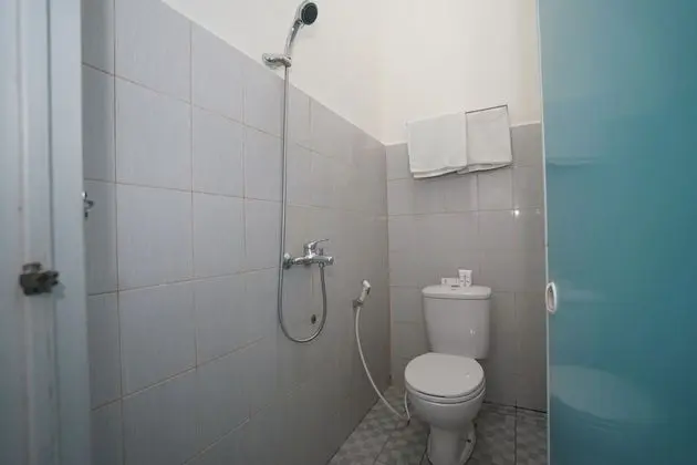 Standard Tek Büyük Yataklı Oda