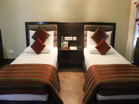 Standard Tek Büyük veya İki Ayrı Yataklı Oda, Özel Banyo