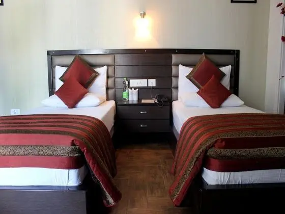 Standard Tek Büyük veya İki Ayrı Yataklı Oda, Özel Banyo