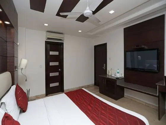 Standard Tek Büyük veya İki Ayrı Yataklı Oda, Özel Banyo