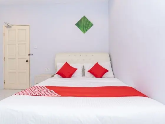 Oda Classic Queen Bed