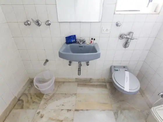 Standard Tek Büyük veya İki Ayrı Yataklı Oda, Özel Banyo