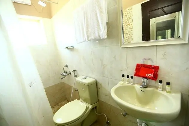 Standard Tek Büyük veya İki Ayrı Yataklı Oda, 1 Çift Kişilik Yatak, Özel Banyo