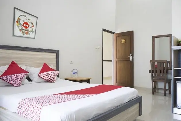 Standard Tek Büyük Yataklı Oda