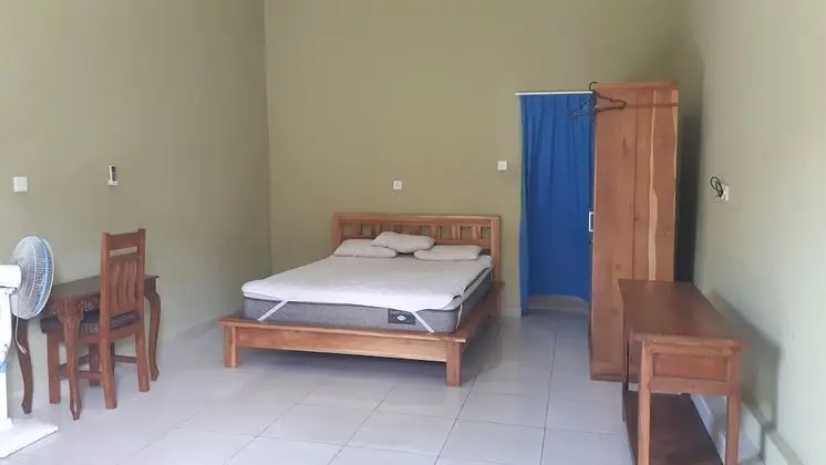 Standard Tek Büyük Yataklı Oda