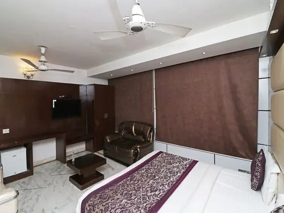 Deluxe Tek Büyük veya İki Ayrı Yataklı Oda, 1 En Büyük (King) Boy Yatak