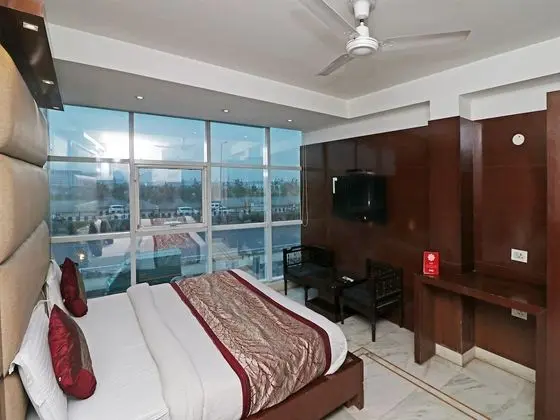 Deluxe Tek Büyük veya İki Ayrı Yataklı Oda, 1 En Büyük (King) Boy Yatak