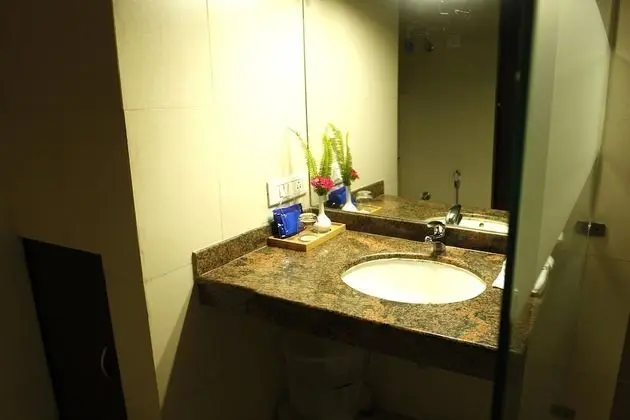 Standard Tek Büyük veya İki Ayrı Yataklı Oda, 1 Çift Kişilik Yatak, Özel Banyo