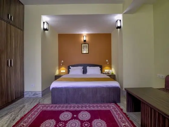 Tek Büyük veya İki Ayrı Yataklı Oda
