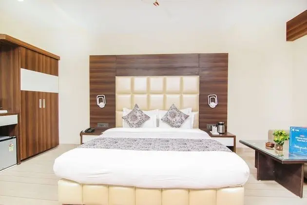 Deluxe Tek Büyük veya İki Ayrı Yataklı Oda