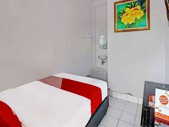 Standard Tek Büyük Yataklı Oda