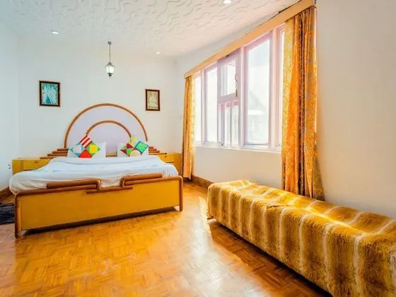Tek Büyük veya İki Ayrı Yataklı Oda