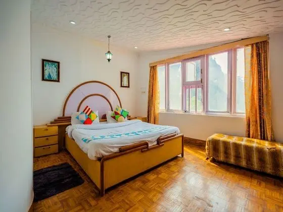 Tek Büyük veya İki Ayrı Yataklı Oda