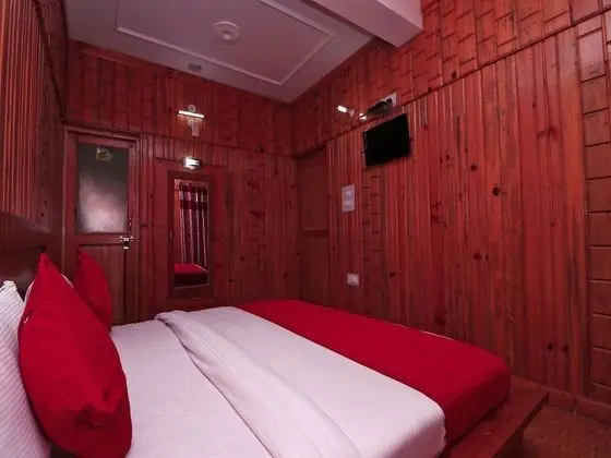 Deluxe Tek Büyük veya İki Ayrı Yataklı Oda