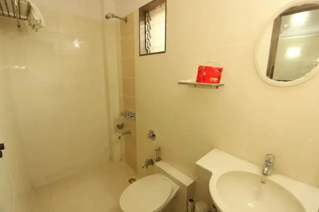 Standard Tek Büyük veya İki Ayrı Yataklı Oda, 1 Çift Kişilik Yatak, Özel Banyo