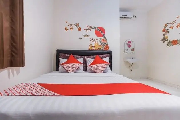 Standard Tek Büyük Yataklı Oda