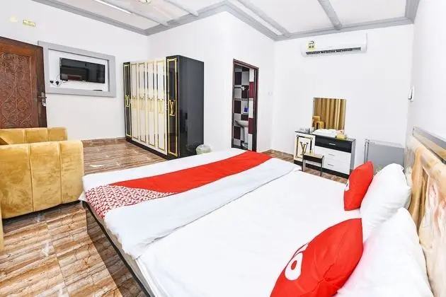 Standard Tek Büyük Yataklı Oda