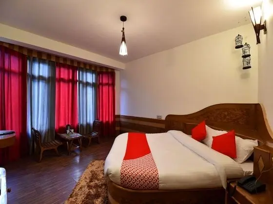 Tek Büyük veya İki Ayrı Yataklı Oda
