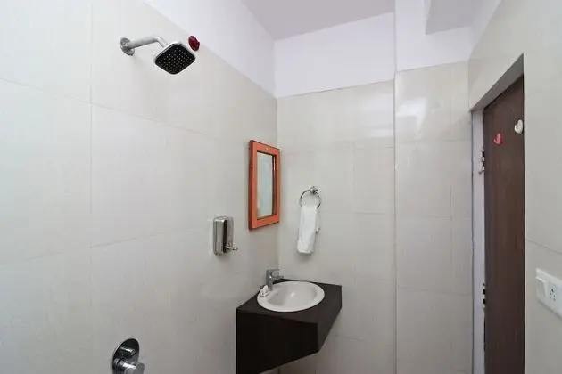 Tek Büyük Yataklı Oda, 1 Çift Kişilik Yatak